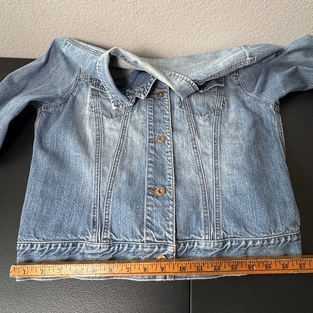 GAP Classic Blue Denim Trucker Jacket Women's‎ Size Medium Washed Jean Coat - Picture 4 of 8